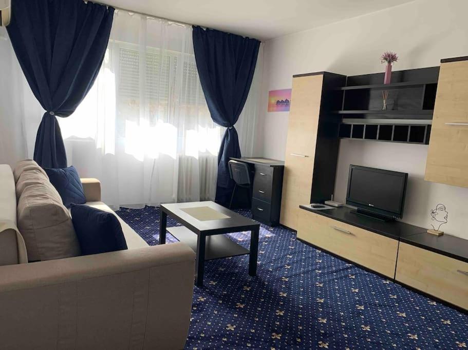 Cozy & Warm Studio บูคาเรสต์ ภายนอก รูปภาพ